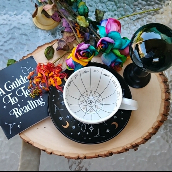 Fortune Tellers Collection Other - Fortune Telling Tea Leaf Reading Teacup